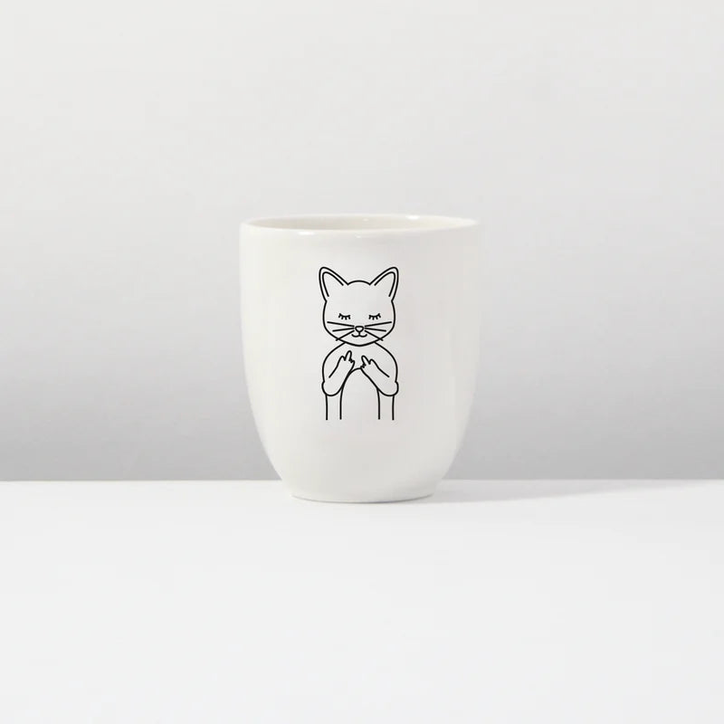 Dackeldame Alma klärt auf: Warum Hunde besser sind als Katzen (und das weiß jeder)