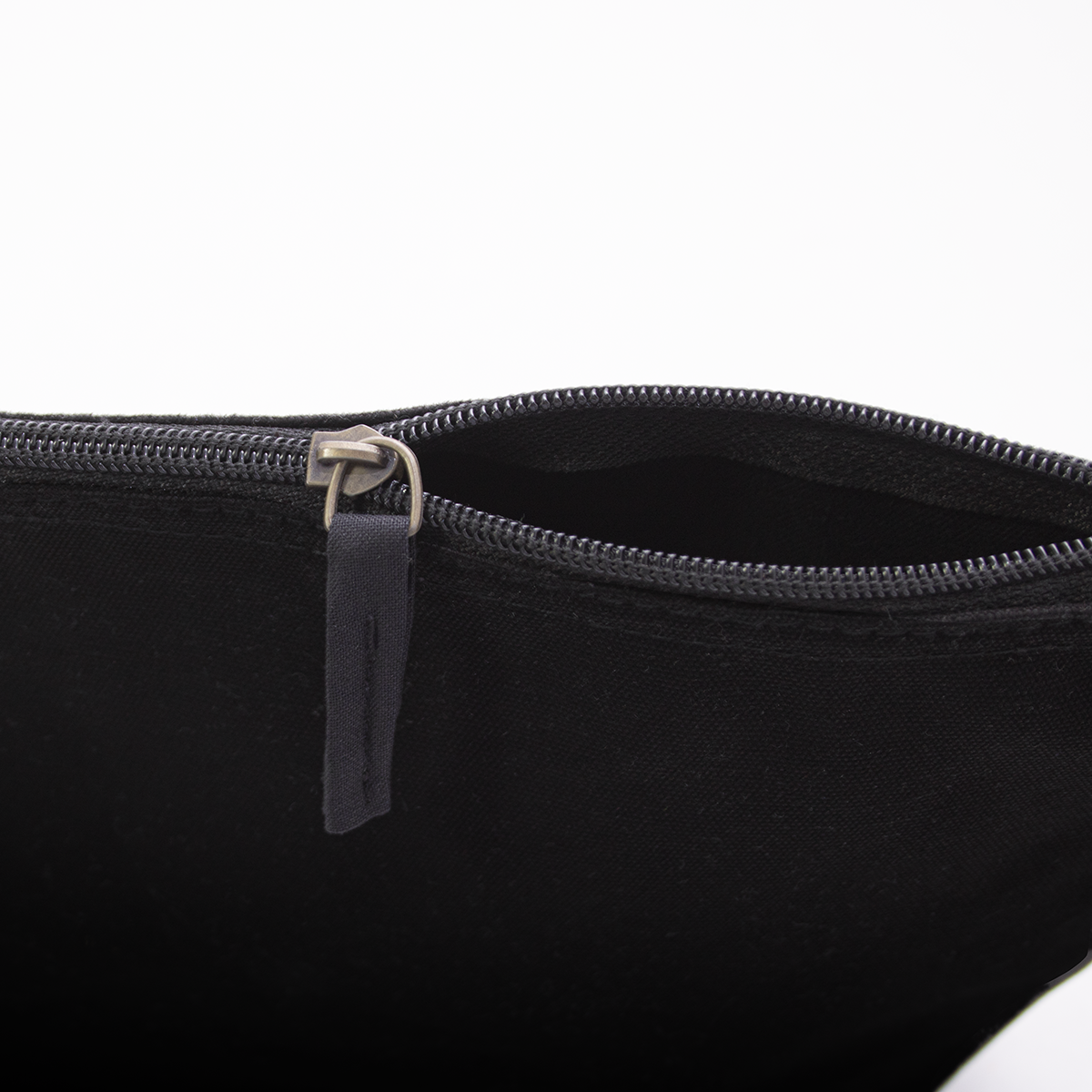 Dachshund Design Club Accessory Bag