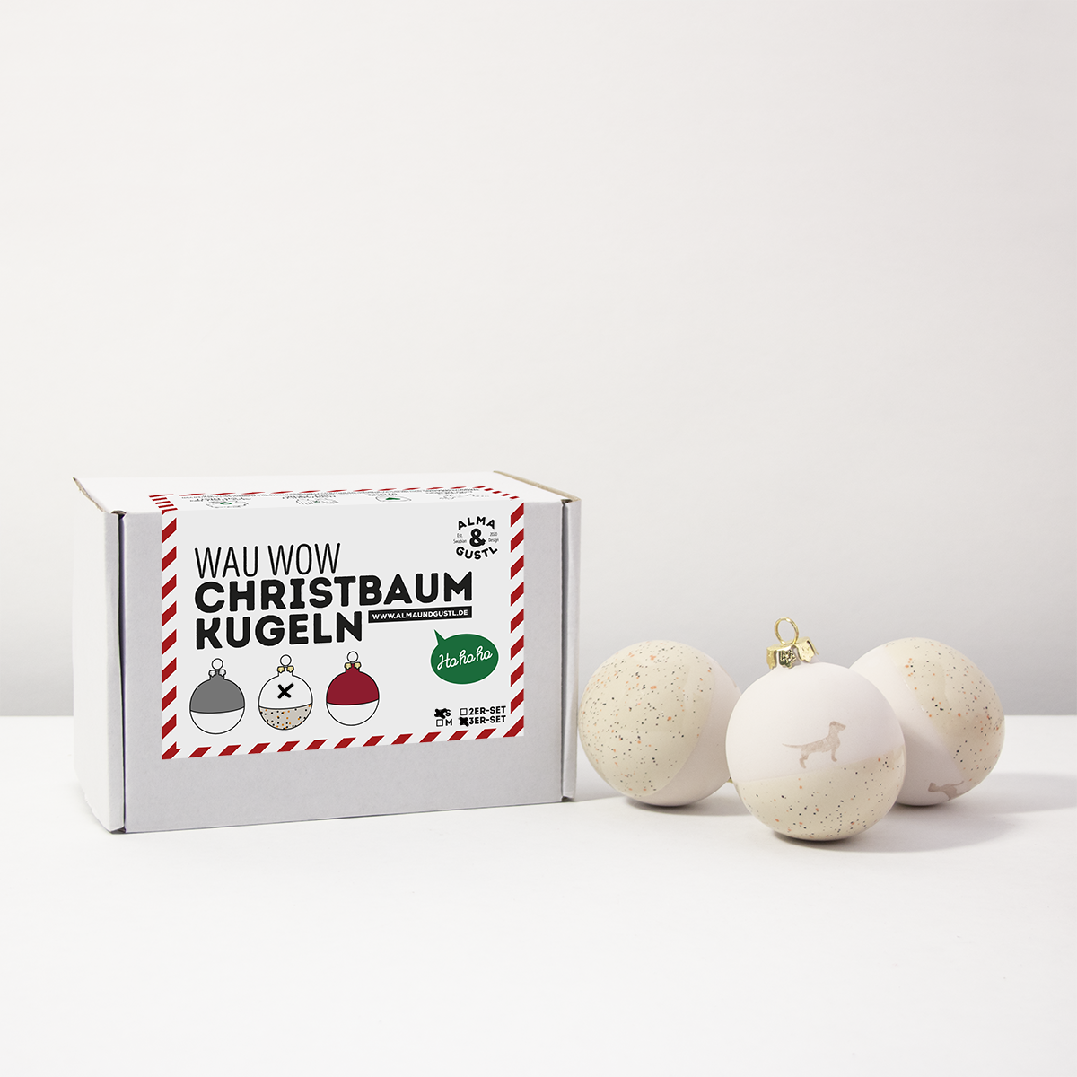 Christmas tree bauble dachshund sand small