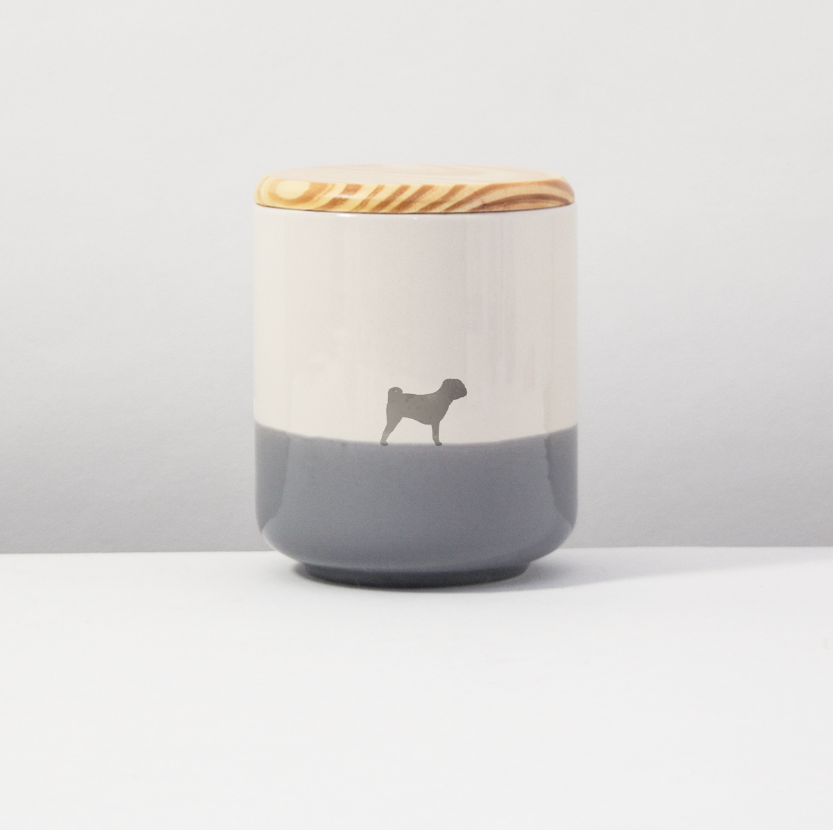 Treat tin 14 for dogs & humans Pug