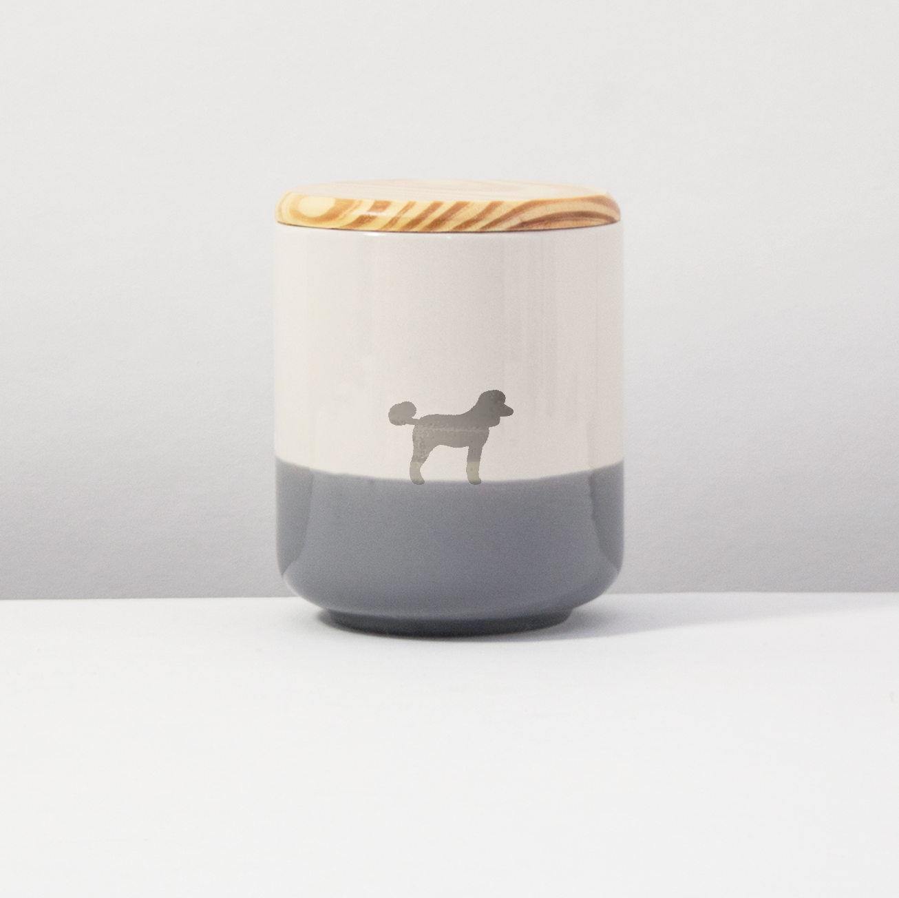 Treat tin 14 for dogs & humans Poodle