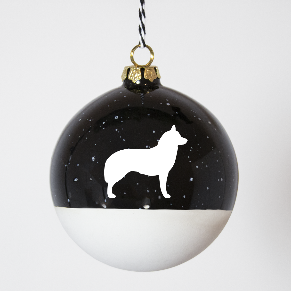 Christmas tree bauble dachshund sand large