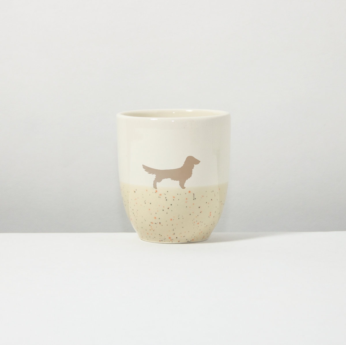 Becher Langhaardackel Sand