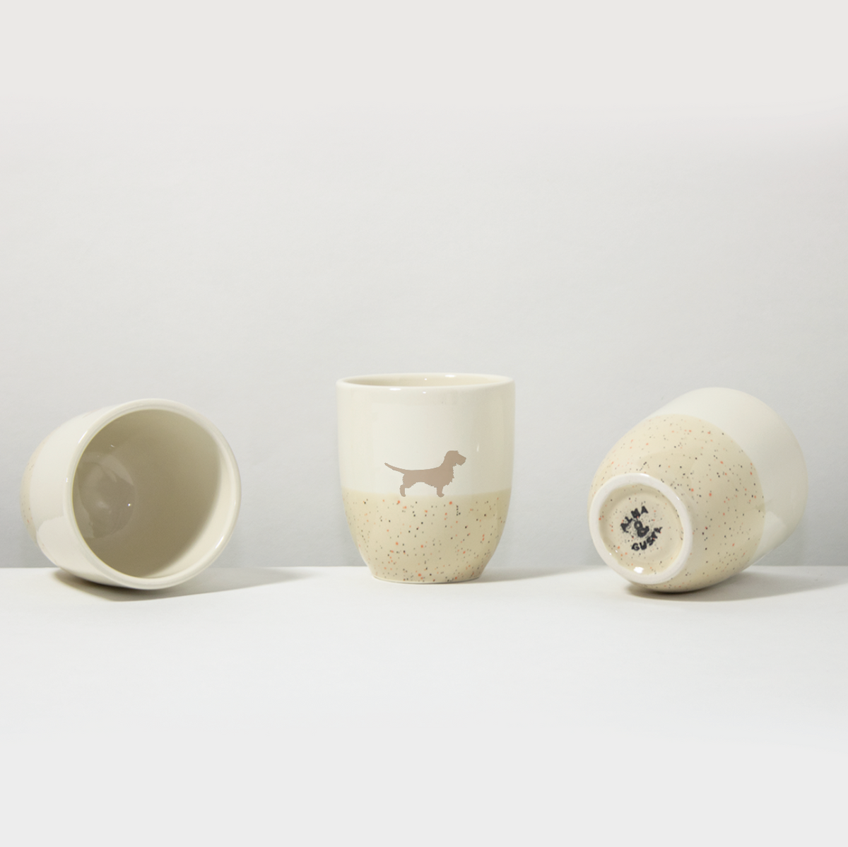 Becher Rauhaardackel Sand