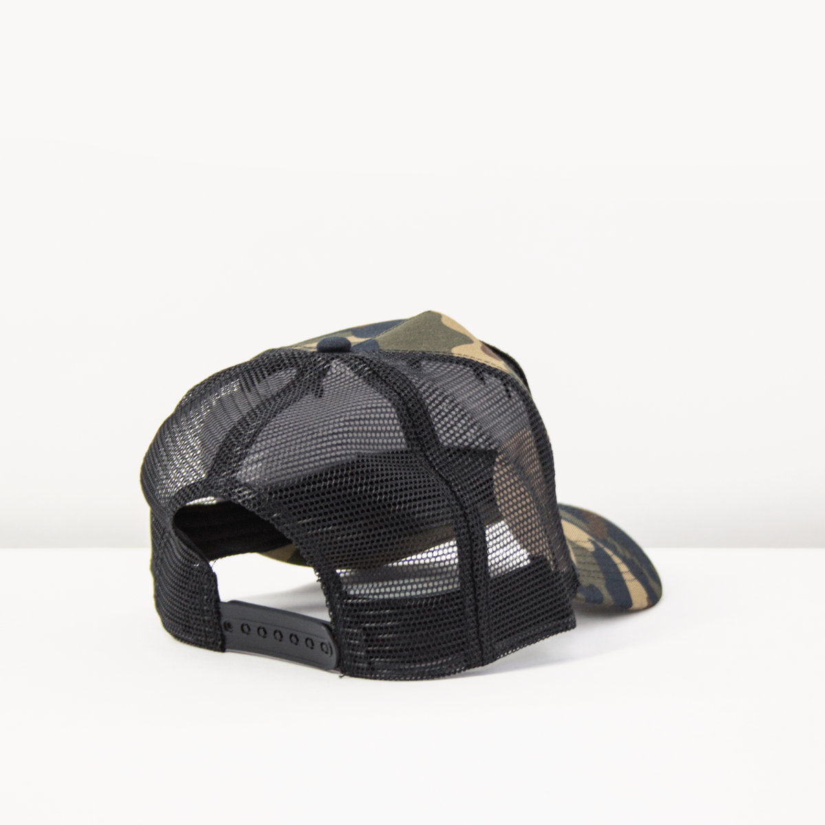 Trucker Cap „Frechdackel“ Camouflage