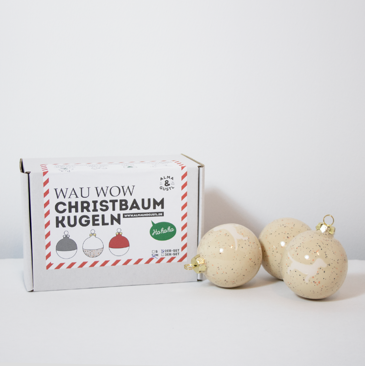 Christmas tree bauble dachshund sand large