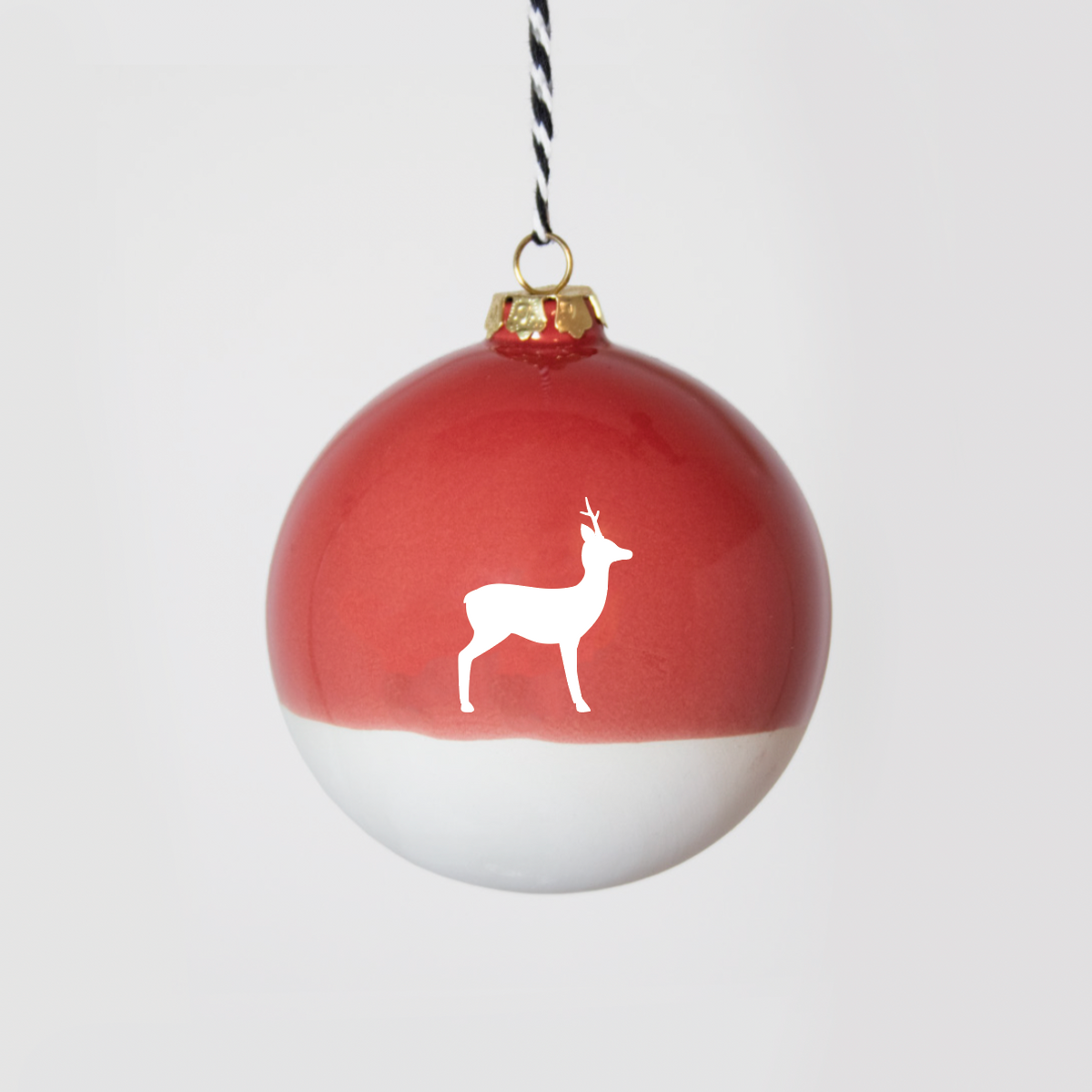 Große Christbaumkugel Reh Ruby Red