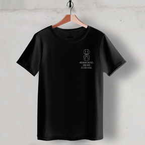 Organic T-Shirt: „Meinem Dackel und mir ist das egal.“