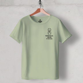 Organic T-Shirt: „Meinem Dackel und mir ist das egal.“