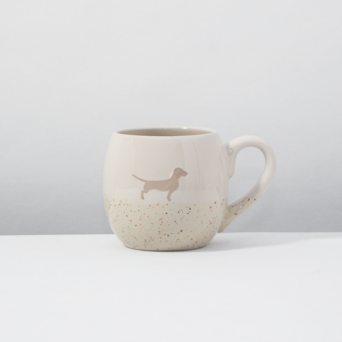 Cup Dachshund Sand