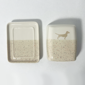 Butterdose Lieblingshund Sand