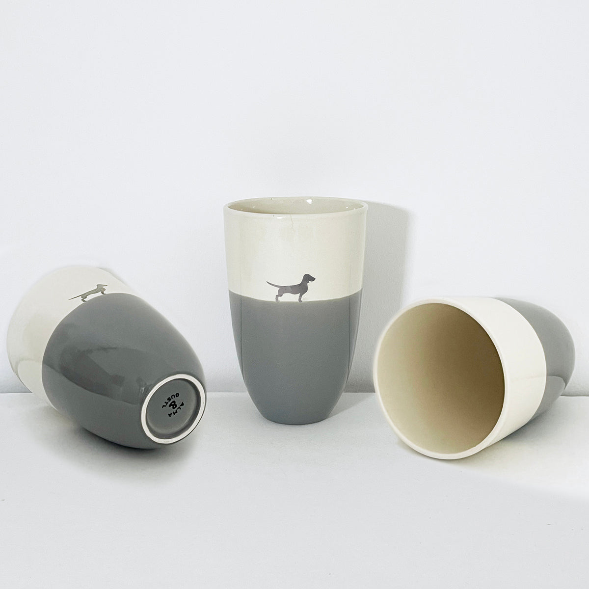 LIMITED EDITION: Vase 22 Lieblingshund Dusty