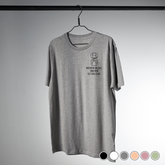Unisex T-Shirt: „Meinem Dackel und mir ist das egal.“