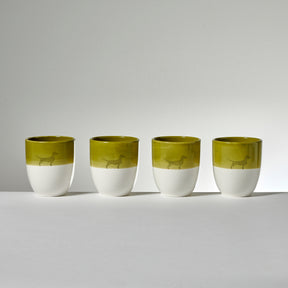 Keramik Dackel Becher olivegrün von Alma & Gustl